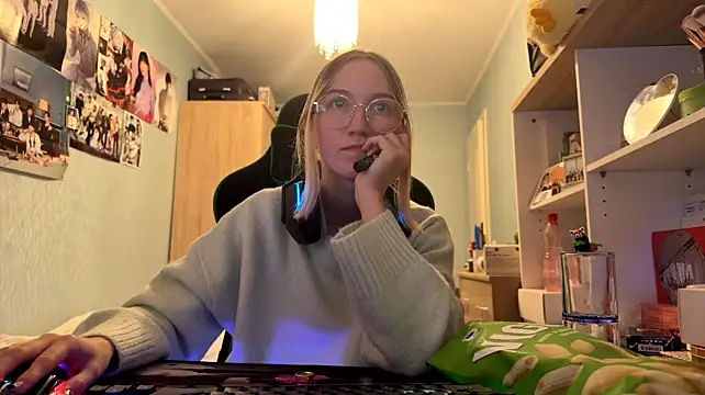 SoniaKotts webcam