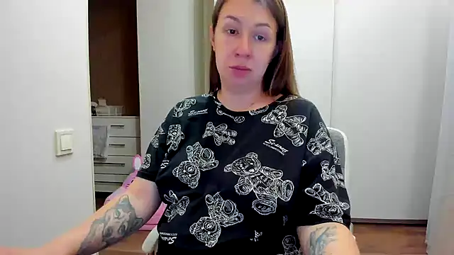 PregnantEva webcam stripchat model stream image