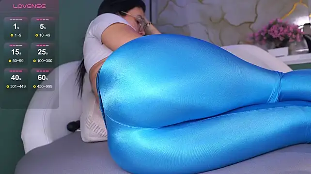 mia_colin1_ webcam