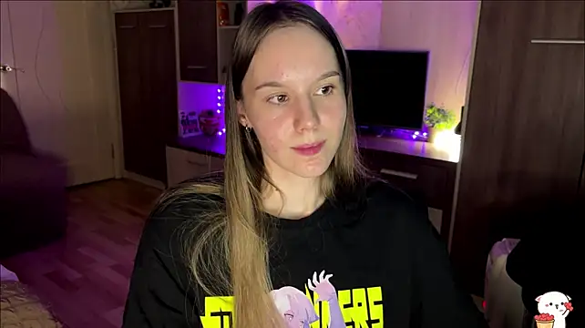 Rina_Right