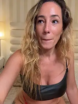 SweetAlegra_ webcam