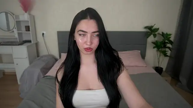 WildKittenX_ live cam on StripChat