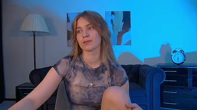 CasandraMarc live cam on StripChat