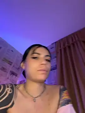 i_am_nina_ live cam on StripChat