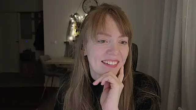 Aurora_Velvett_