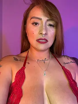juanitared live cam on StripChat