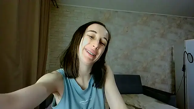 Anika_bloom live cam on StripChat