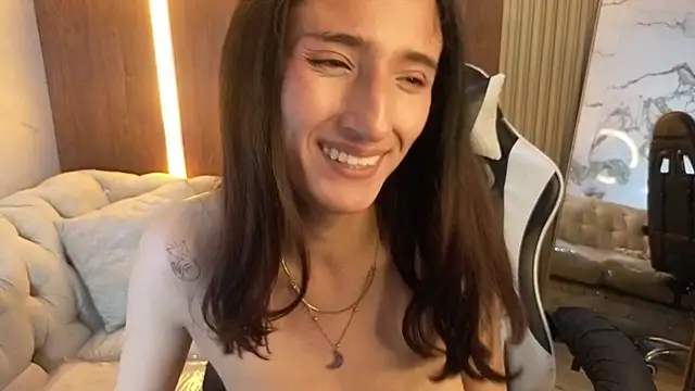 Sophie_Lane_v
