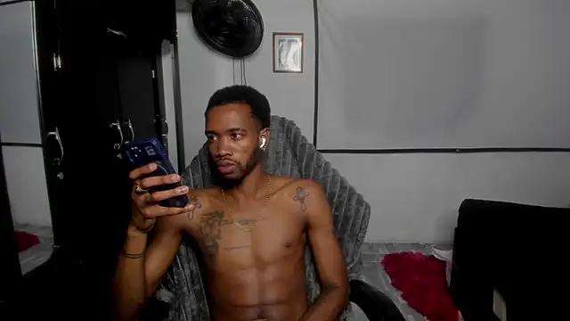 Kofi_exotic_2