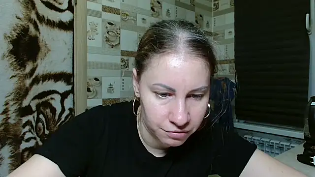 TherestlessKitty live cam preview