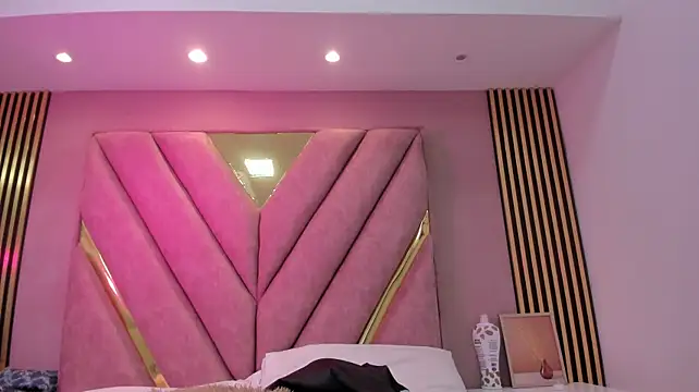 Emma_Lara1