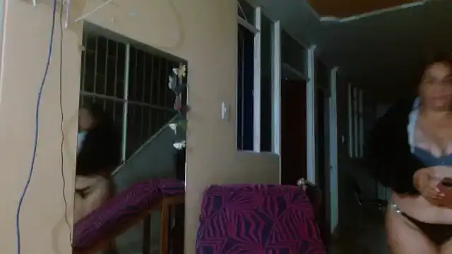 nikitagrosshot live cam preview