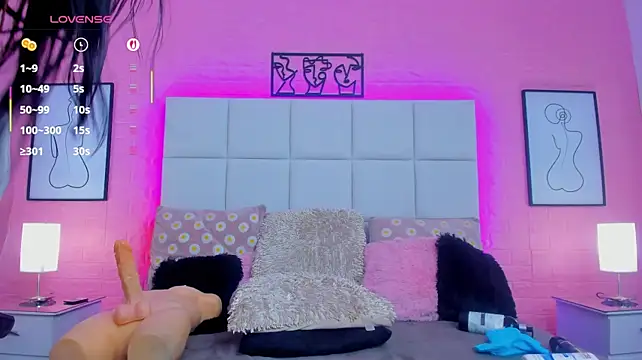charlotte_kisss