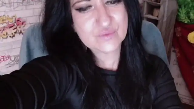 DebraMilf