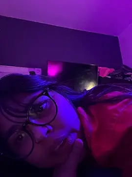 miacanela_xo