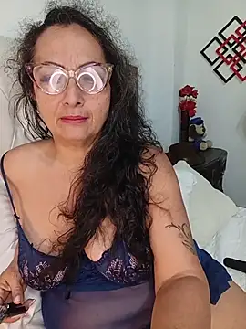 AlessandraLeroy1 live cam preview