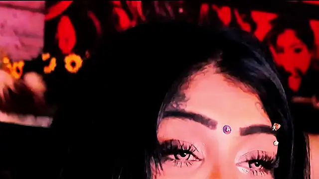 indian_dreamgirl webcam