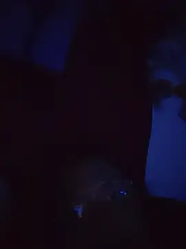 SaraJ live cam preview