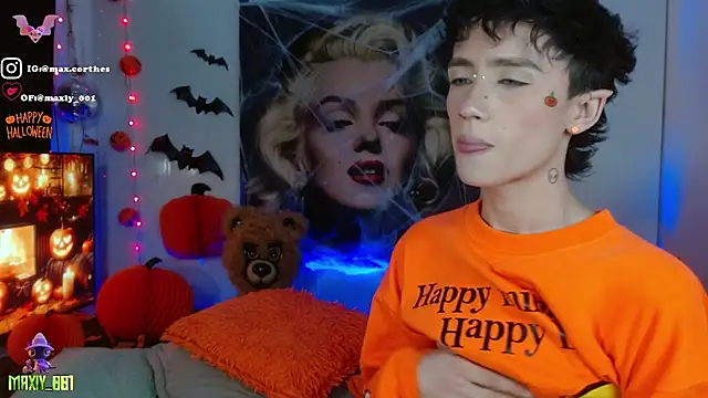 maxiy_001 live sex cam