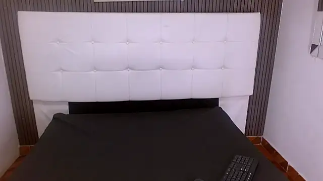 Stiven_Fats live cam on StripChat