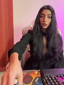 Felicia_smok3