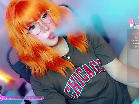 Alicia_Rose69
