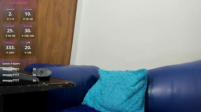 Mature_Skinny