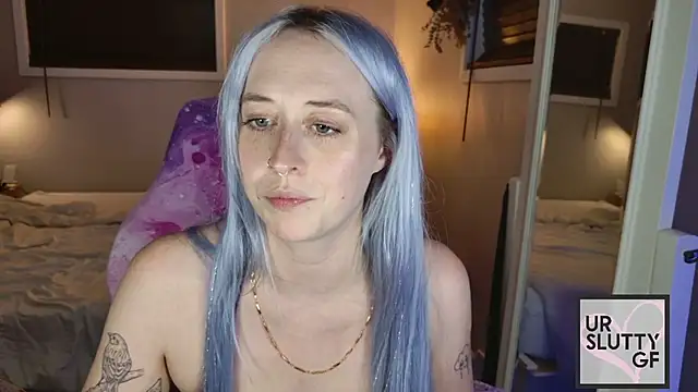 ursluttygf live cam preview