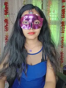 Babbyy_doll live cam on StripChat