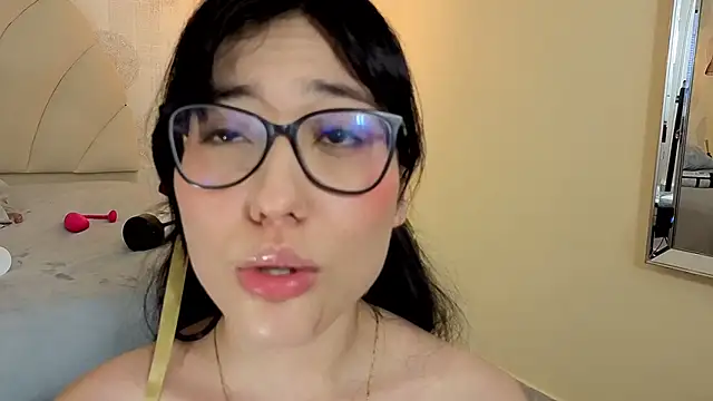 MARIE_TAPNER live cam on StripChat