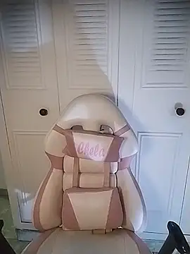 chelaqueen_