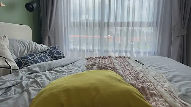 Anna_Six