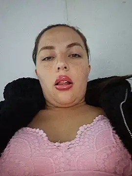 Kattyroyce webcam stripchat model stream image