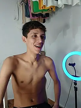Alayn_sexy_ayes