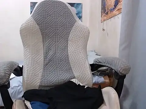 Mistress_Bigcockts live cam preview