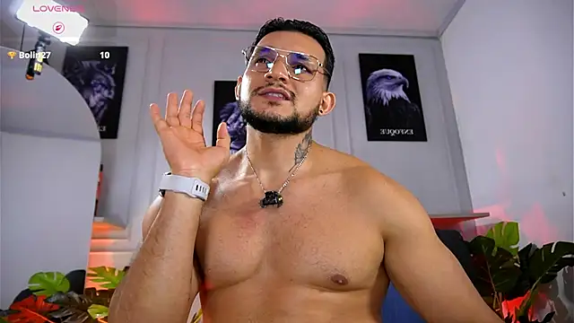 Marco_Vega live sex cam