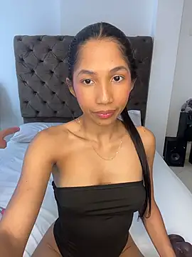 KatyReales live cam on StripChat