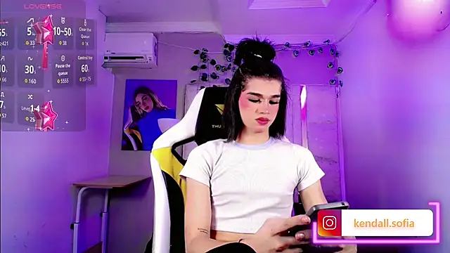 Sophiaa_doll_