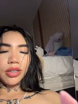 Nickiiiii webcam