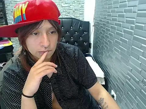 _ammy_red_