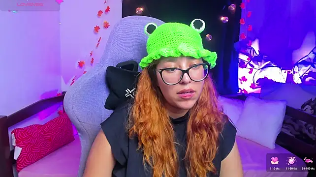 Juless_x webcam stripchat model stream image