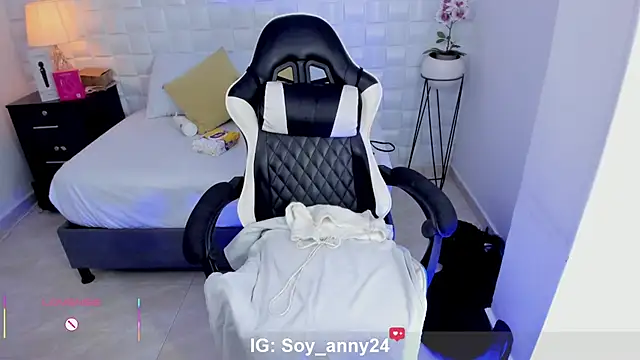 anny_rouse24
