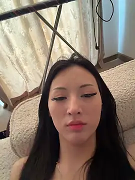 wwasian webcam