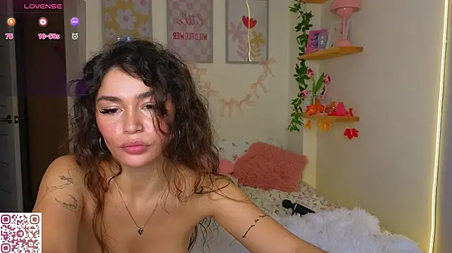 Caroline__Brown