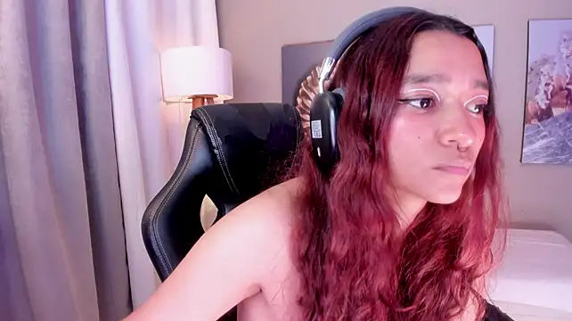 charlotte_bluee