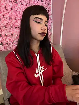 AntonellaCooper_Pink
