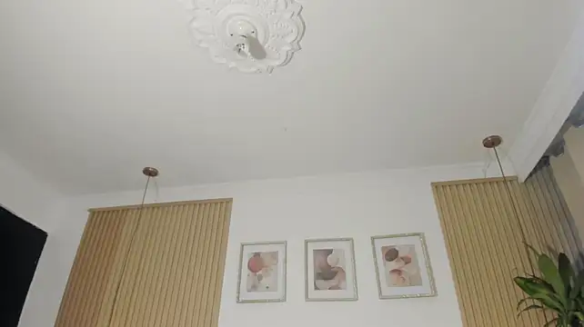 eve_queen_