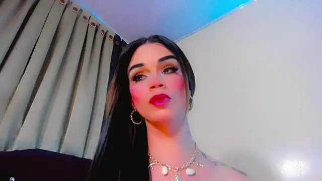 lesly_xx live cam on StripChat