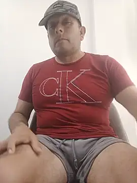 chicoguapo8 live cam preview