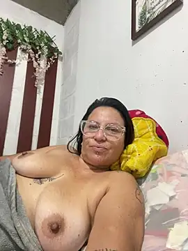 Luna_milf13